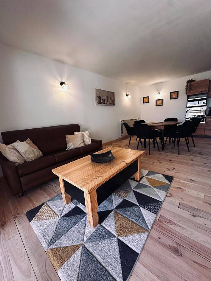 Maison de vacances pour 6 personnes, avec piscine et terrasse, animaux acceptés