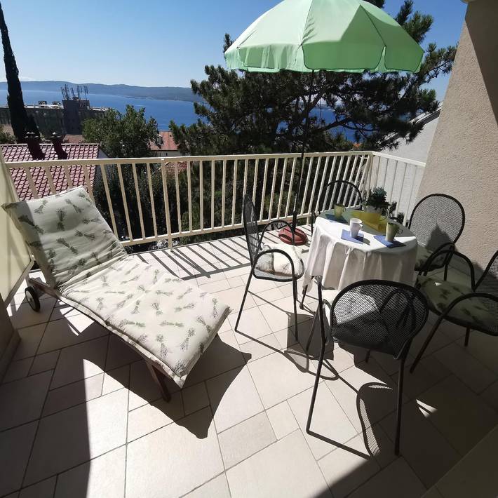 Ferienwohnung für 5 Personen, mit Balkon in Selce
