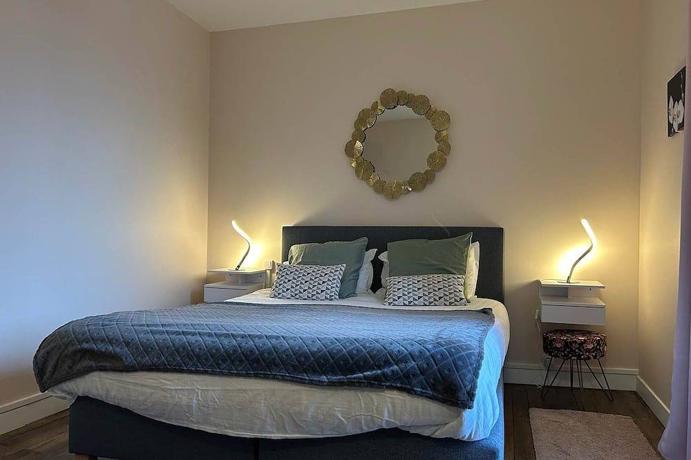 Apartamento entero, Les Monédières au Coeur du Village de Marcillac in Marcillac-la-Croisille, Región de Tulle
