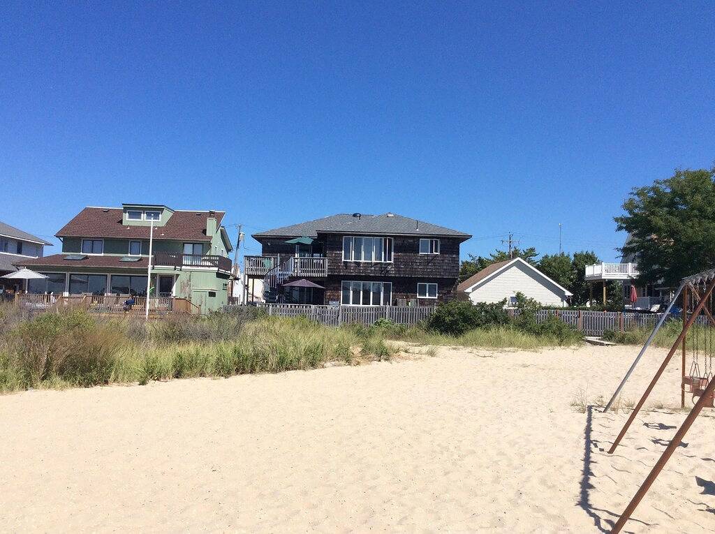 Ganze Wohnung, Lavallette Bay Front Duplex im Erdgeschoss. Mit schönen Ansichten beide vorhanden in Toms River, Ocean County