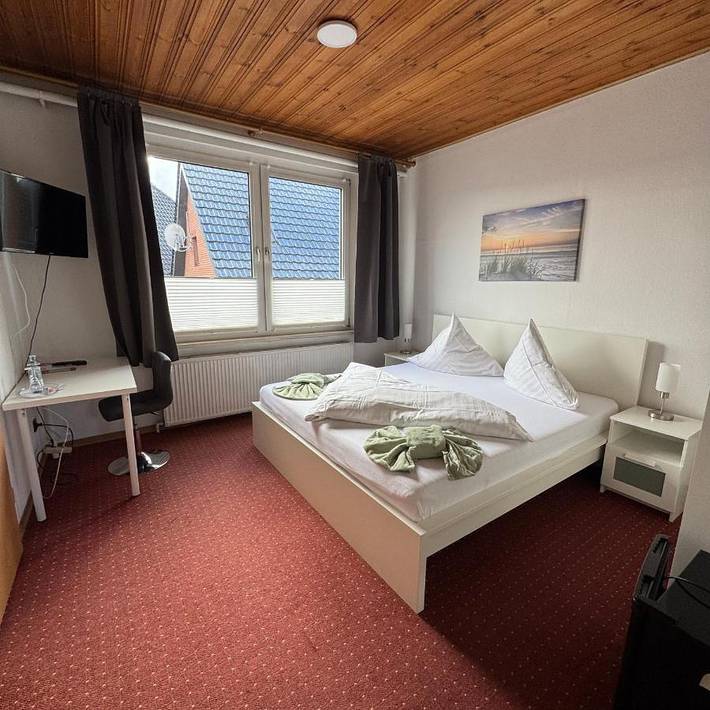 Hotel, mit Terrasse und Ausblick in Lübz - 2