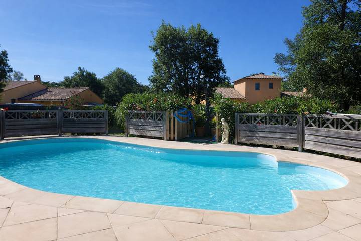 Appartement de vacances pour 4 personnes, avec piscine ainsi que jardin et terrasse - 1