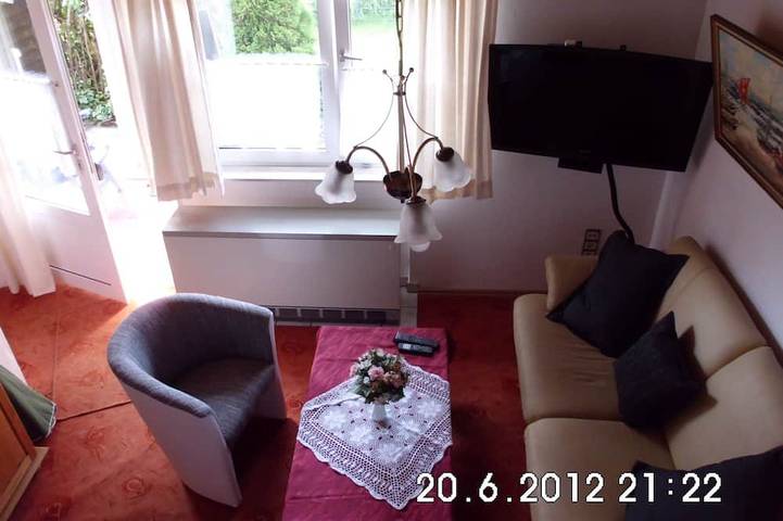 Ferienhaus für 2 Personen, mit Terrasse und Garten in Neßmersiel - 3