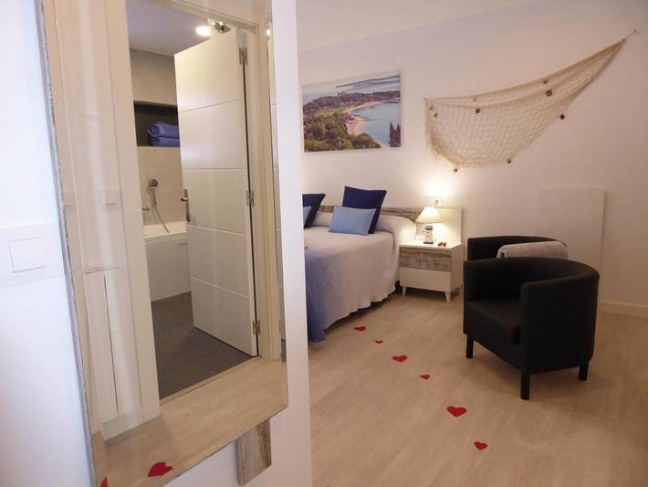 Casa rural para 2 personas, con terraza y jacuzzi, Se admiten mascotas en Cantabria