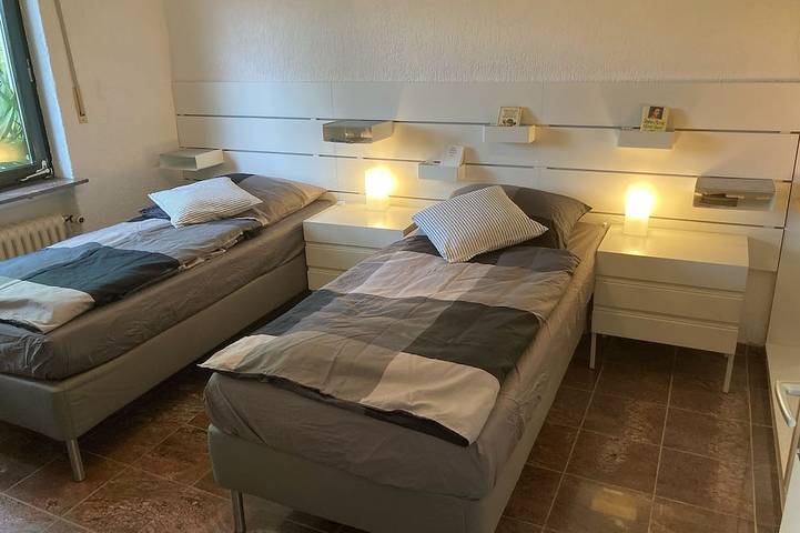 Ferienwohnung für 8 Personen, mit Terrasse und Garten in Michelstadt - 4