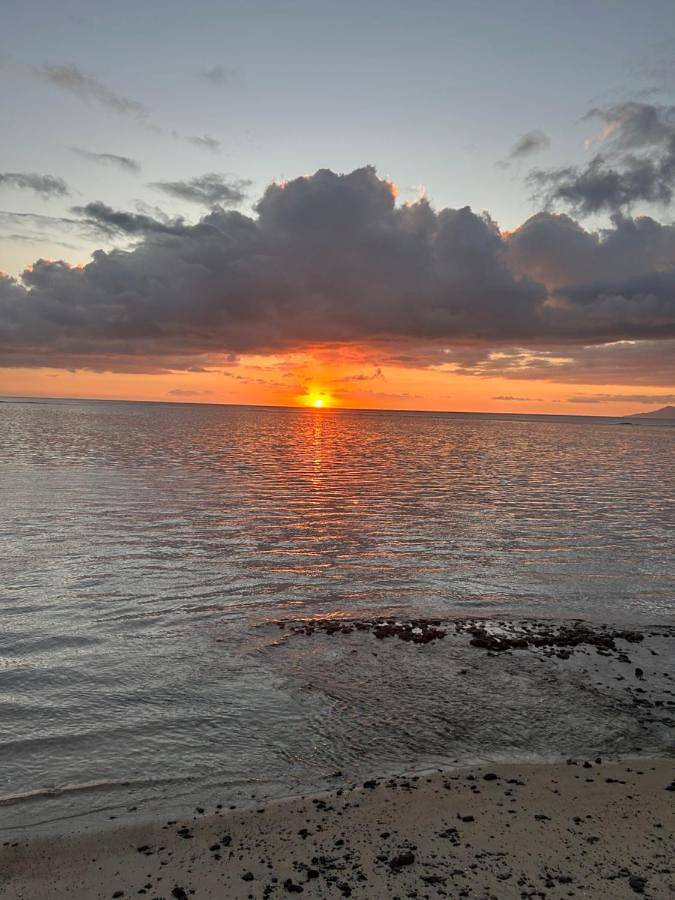 Gîte pour 4 personnes, avec piscine ainsi que jardin et vue dans Paea - 4