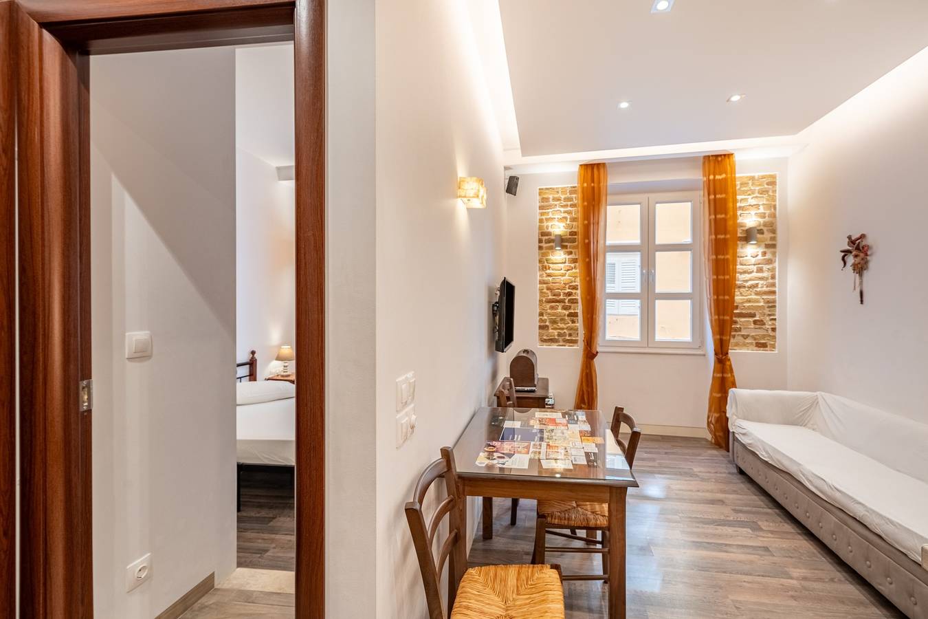 Entire apartment, Apartment 'Wonderful Impressive' with Wi-Fi and Air Conditioning in Corfu (city), Corfu
