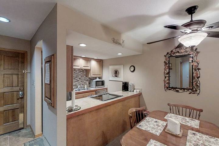 Vacation rental for 4 people, with terrace and pool as well as sauna in Purgatory