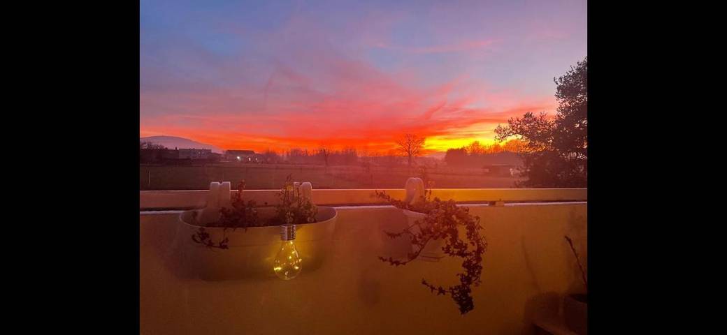 Gîte pour 2 personnes, avec balcon et vue, animaux acceptés à Veigy-Foncenex - 4