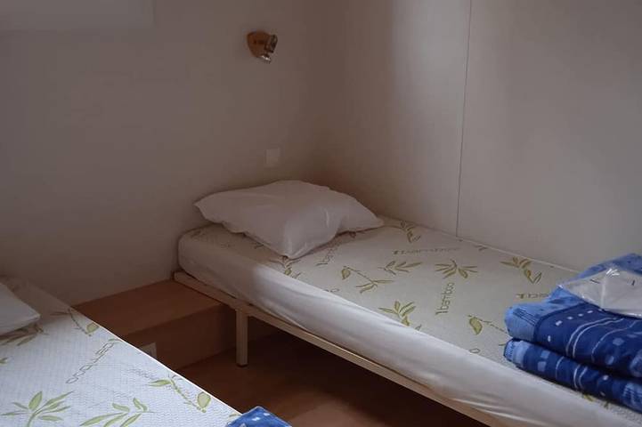 Gîte pour 5 personnes à Pleaux - 3