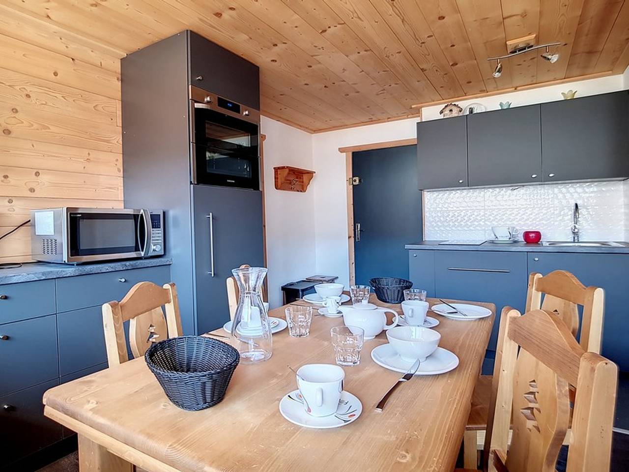 Ganze Wohnung, Renoviertes Apartment · Ski-in/Ski-out · 6 Personen · 2 Flocons Argent in Les Menuires, Saint-Martin-de-Belleville