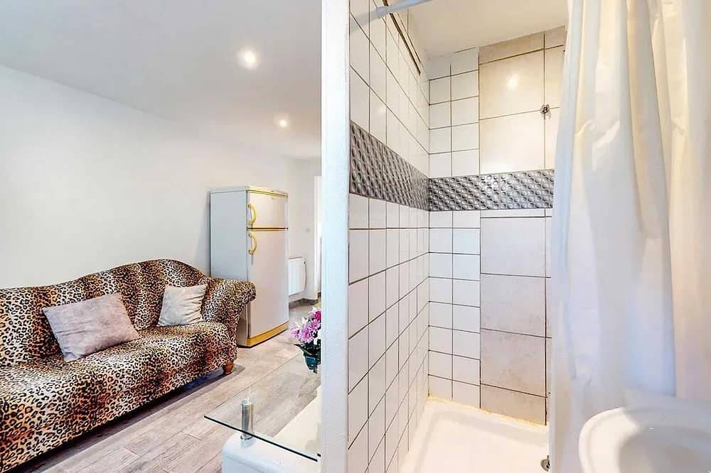 Entire apartment, Homerez - Apartment in Schiltigheim in Schiltigheim, Strasbourg region
