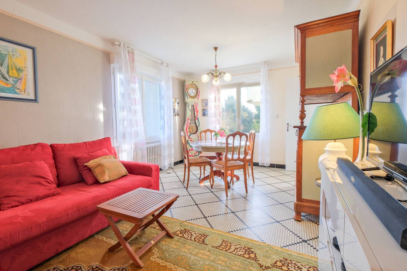 Ganze Wohnung, Gîte Monplaisir, gemütlich mit privatem Garten in Boulazac Isle Manoire, Périgord Blanc