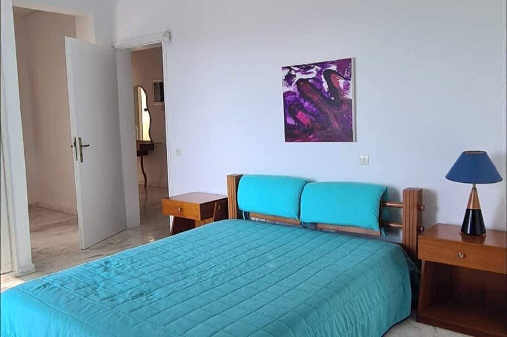 Breathtaking Seaview Villa with Pool near Athens in Theologos, Fthiotida