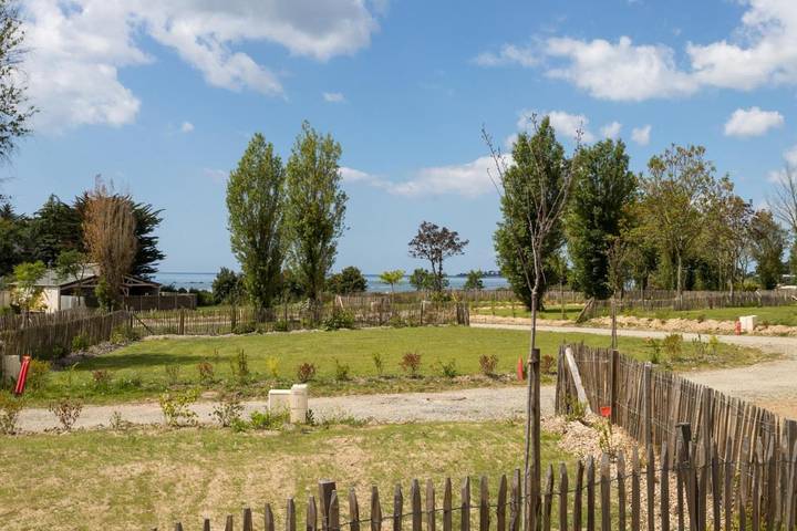 Location de vacances pour 6 personnes, avec vue et terrasse dans Bétahon - 4