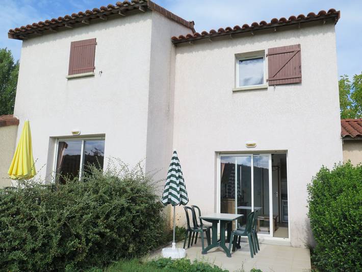 Location de vacances pour 4 personnes, avec Terrasse et Jardin à Cajarc