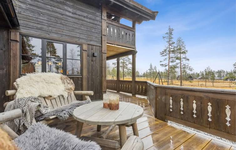 Ferienhaus für 10 Personen mit Terrasse in Flå