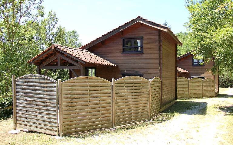 Chalet pour 4 personnes, avec piscine et jardin en Ardèche - 4