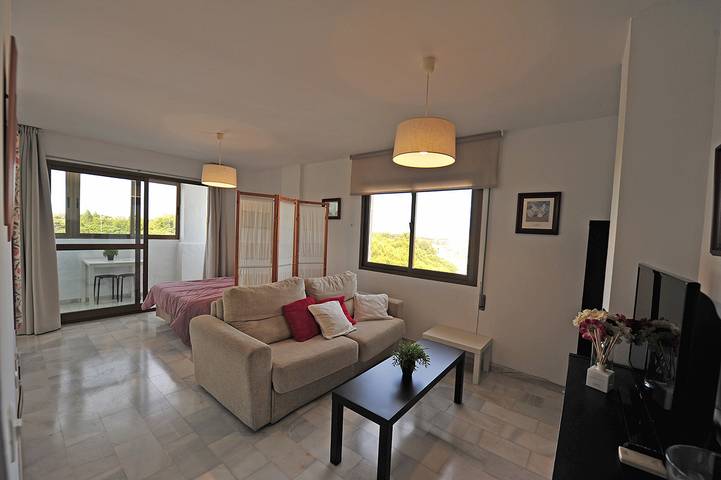 Appartamento per 4 persone, con terrazza, adatto a famiglie con bambini a El Puerto de Santa Maria