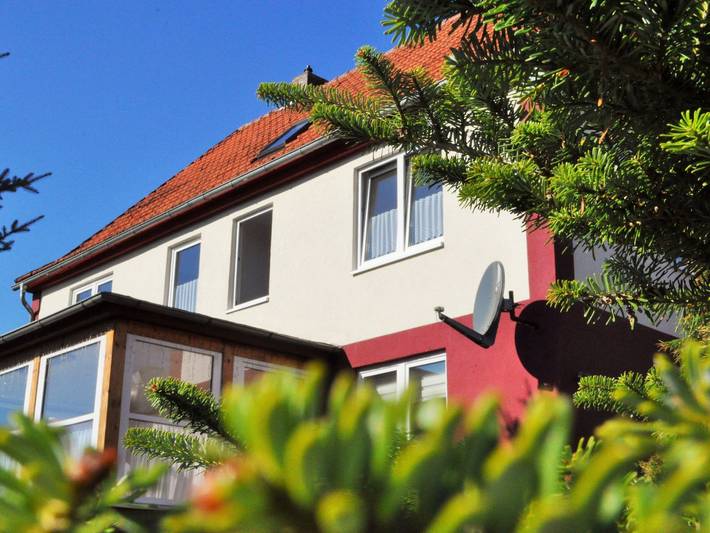 Ferienhaus für 13 Personen, mit Terrasse und Garten sowie Sauna in Elend