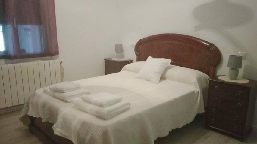Casa rural para 15 personas, con Terraza además de Jardín y Vistas en El Hito - 3