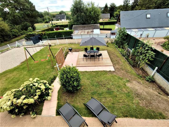 Gîte pour 6 personnes, avec terrasse et jardin à Les Loges - 2