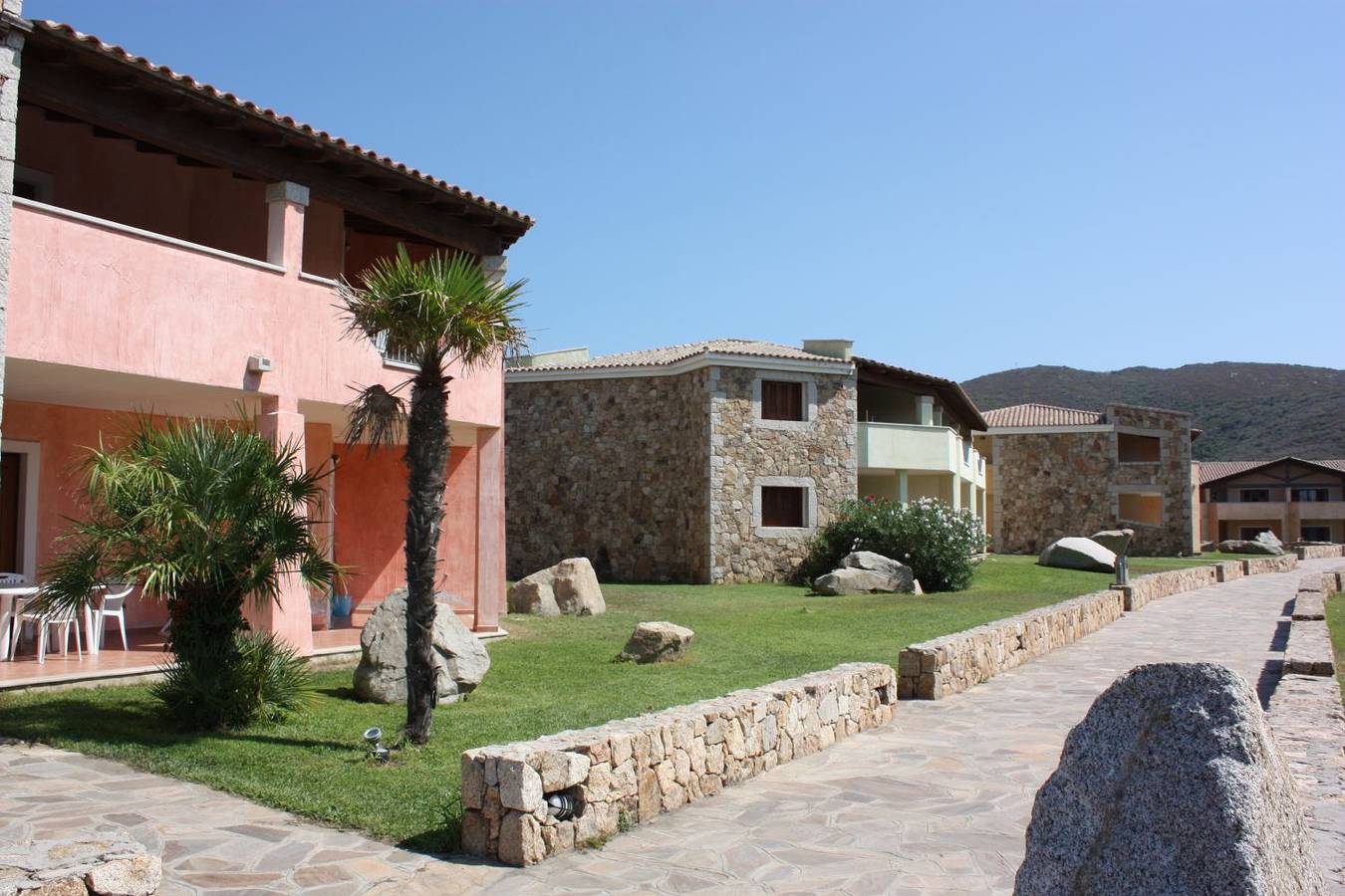 Ganze Wohnung, Le Corti Di Marinella 4p Garden View in Cala Reale, Golfo Aranci