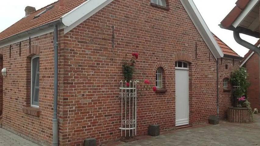 Ferienhaus für 4 Personen, mit Terrasse und Garten in Emden - 4