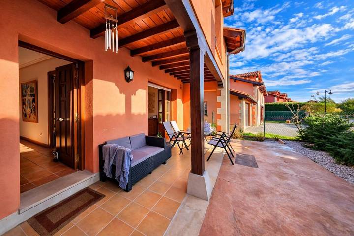 Casa rural para 7 personas, con jardín, Se admiten mascotas en Ribadedeva - 4