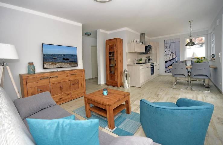 Ganze Wohnung, Ferienwohnung Ankerplatz im Herzen von Zingst für bis zu 4 Personen. in Zingst, Fischland - Darß - Zingst