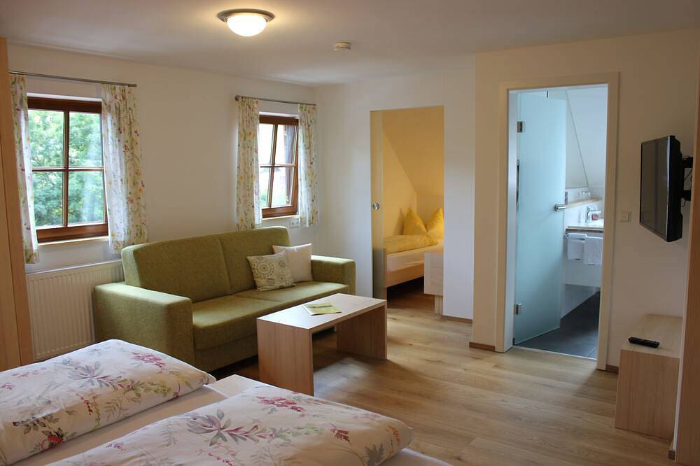 Ganze Wohnung, Appartment mit Dusche und Wc in Seebach (Ortenaukreis), Mittlerer Schwarzwald