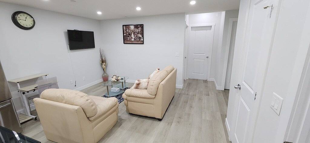 Adorable Legal Suite in Nw, Calgary in Calgary, Kanadische Rocky Mountains