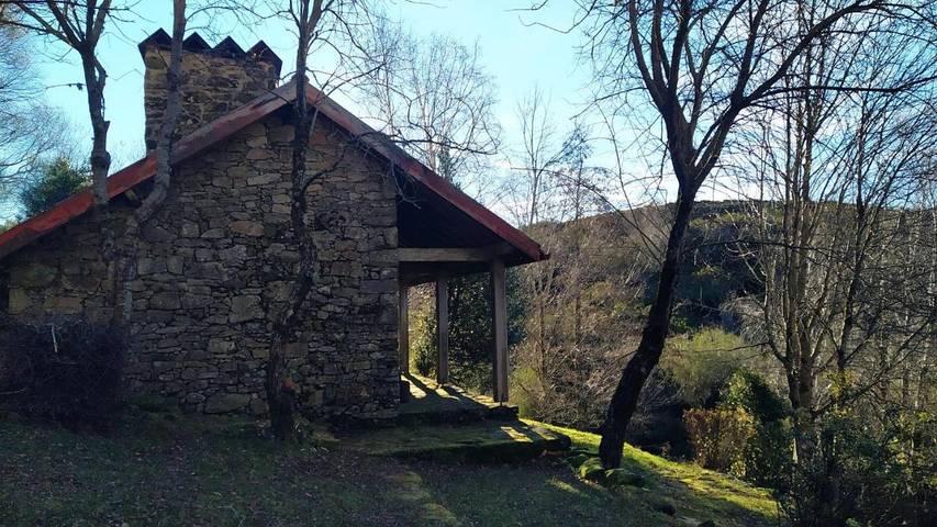 Casa rural para 4 personas, con Balcón y Terraza además de Jardín y Vistas en Melgaço