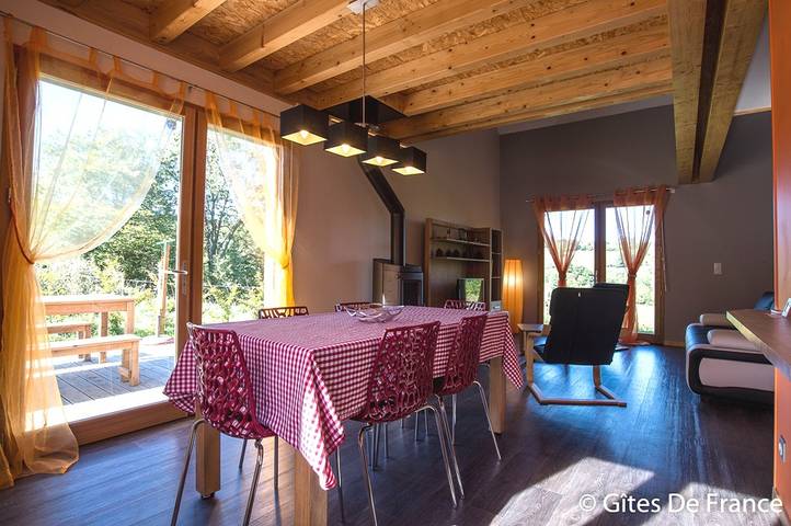 Gîte pour 6 personnes, avec jardin et vue à Vernines - 2
