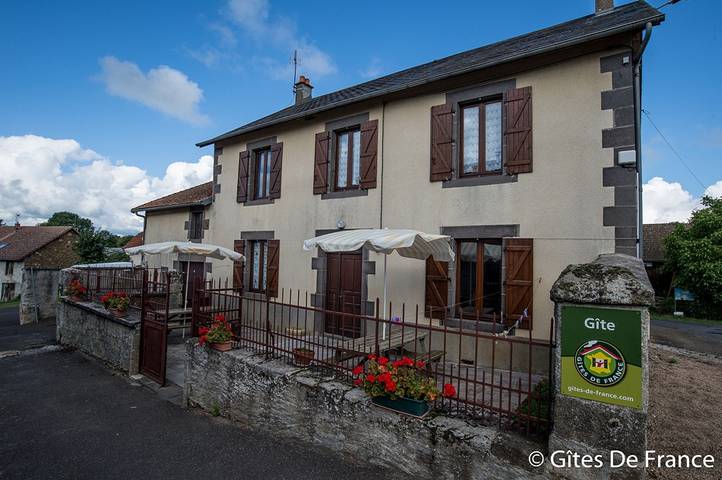 Gîte pour 4 personnes, avec jardin, animaux acceptés dans Saint-Hilaire-les-Monges