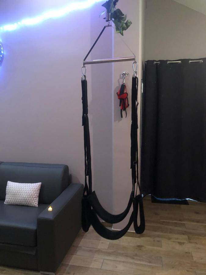 Appartement entier, L Eden et sa love room avec balnéothérapie in Maisons-Alfort, Val-de-Marne