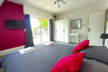 Villa pour 12 Personnes dans Sarlat-la-Canéda, Périgord Noir, Photo 3