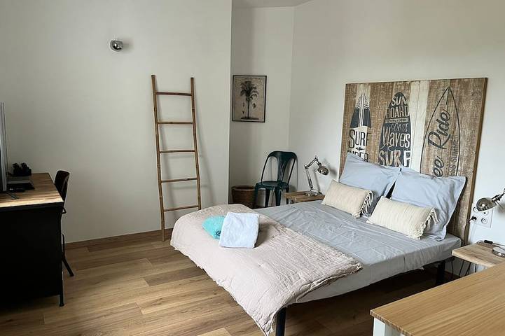 Location de vacances pour 12 personnes, avec jardin à Saint-Martin-de-Gurson - 4