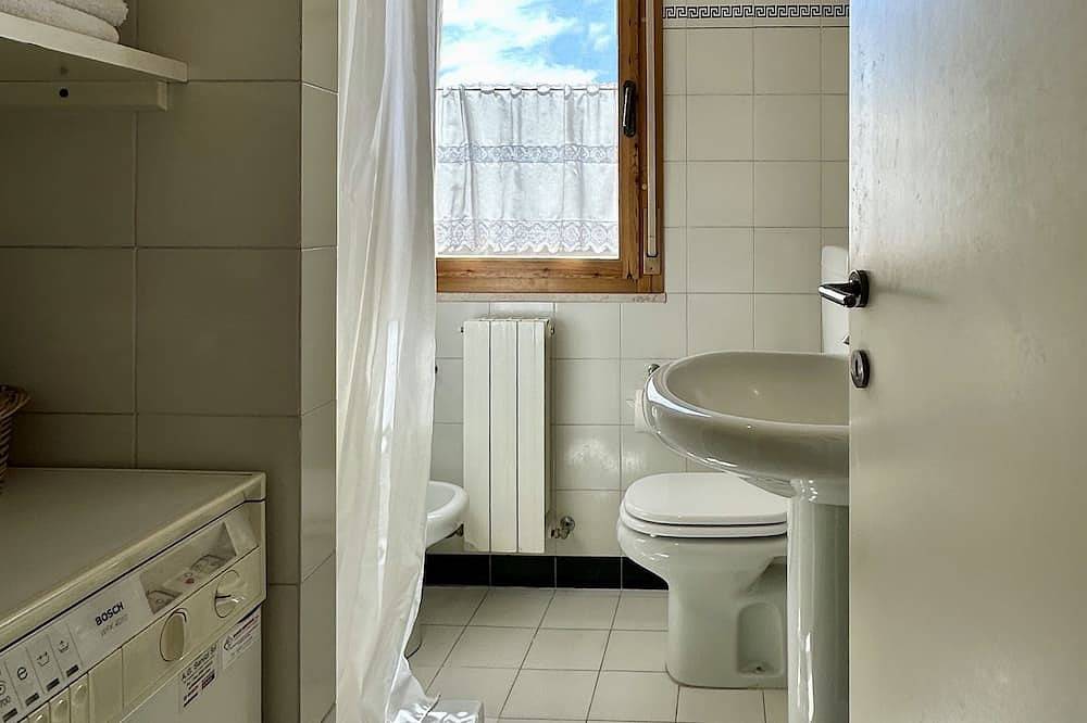 Ganze Wohnung, Ein reizendes Apartment auf dem Land, nur 2km von Lucca entfernt in Lucca, Lucca Provinz