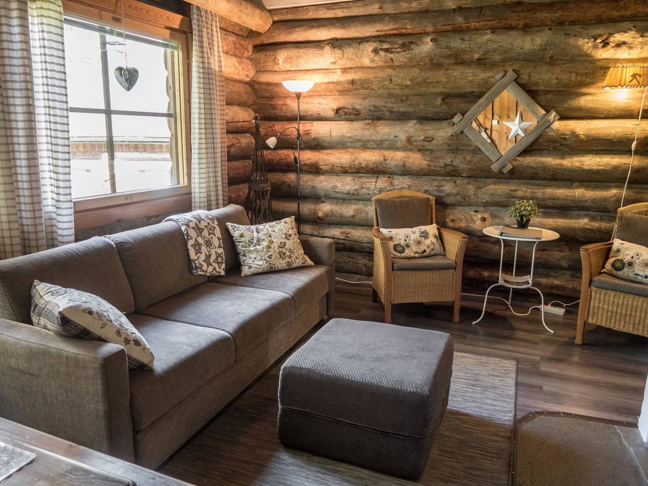 Vuokatinportti a4 in Vuokatti, Nuasjärvi