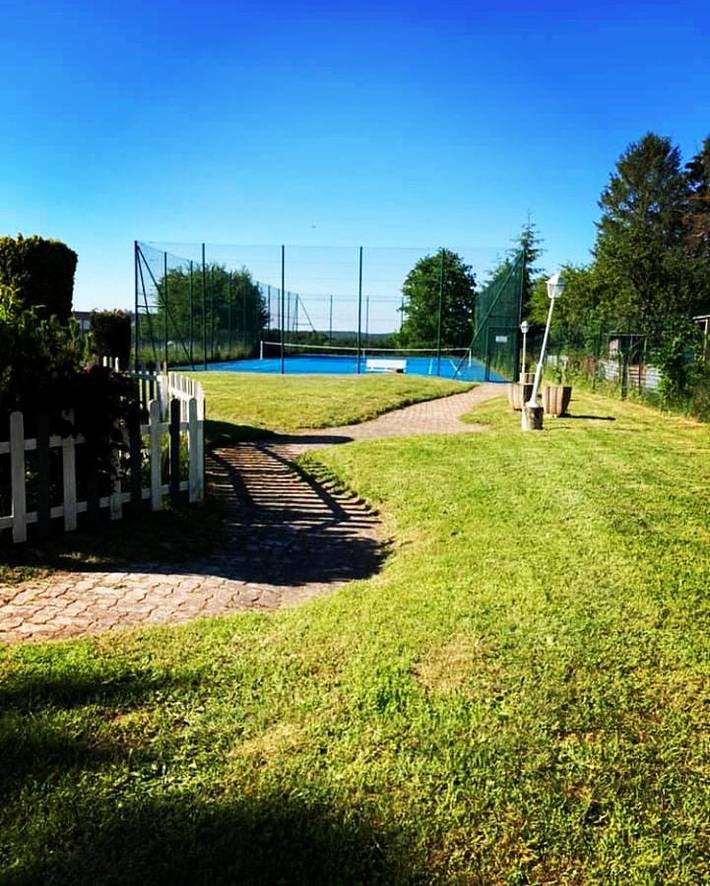 Hôtel pour 4 personnes, avec jardin et jacuzzi