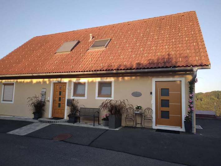 Ferienhaus für 4 Personen, mit Ausblick und Balkon