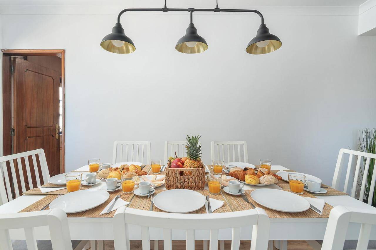 Apartamento inteiro, Hostwise - Spacious & Sunny Flat - Loulé in Loulé, Loulé (São Clemente)