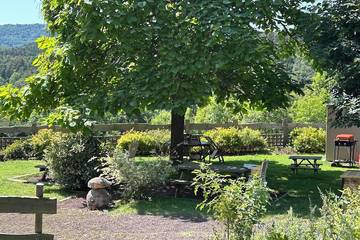 Gîte pour 2 personnes, avec terrasse et jardin à Saint-Nectaire
