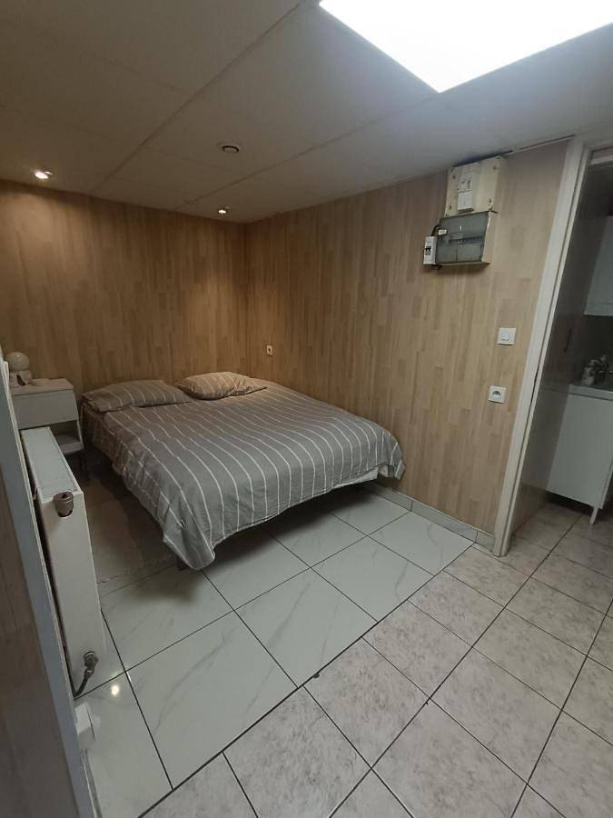 Gîte pour 2 personnes, avec terrasse à Limeil-Brévannes - 2