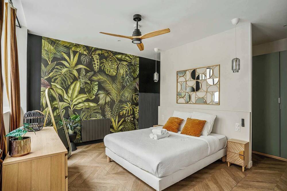Ganze Wohnung, Luxury family Duplex, 4 bdrs 10P - Republique in 10e Arrondissement, Paris