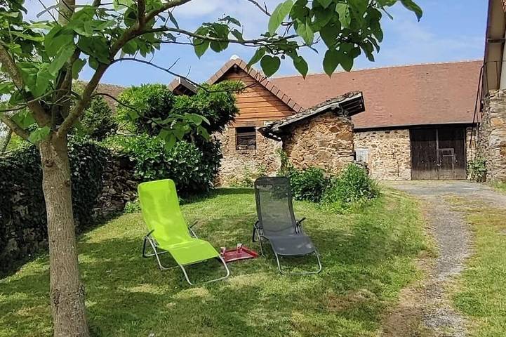 Location de vacances pour 4 personnes à Saint-Priest-Ligoure - 4