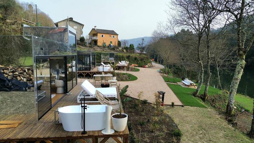 Casa rural para 3 personas, con Balcón y Terraza además de Jacuzzi y Jardín en Mosteiro