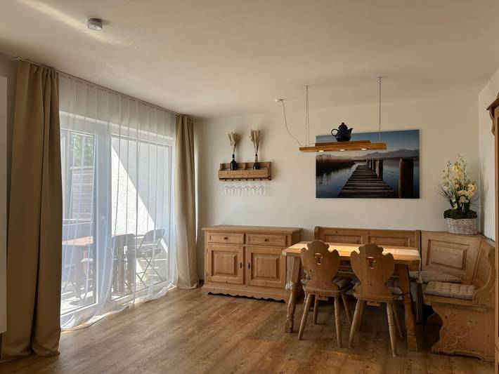 Ferienwohnung für 6 Personen, mit Balkon in Seebruck