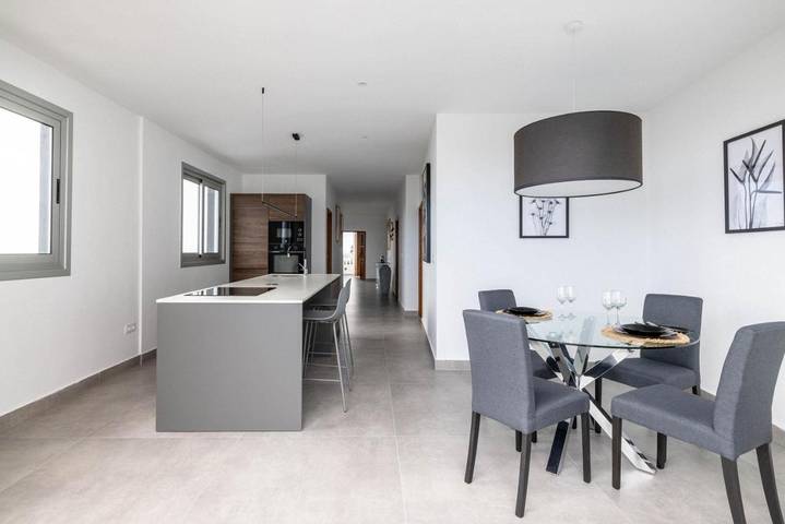 Villa für 6 Personen, mit Terrasse und Pool sowie Ausblick auf La Palma - 3